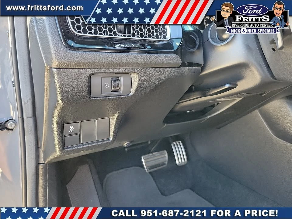 2025 Honda Civic 11th Gen - Image 11 of 20