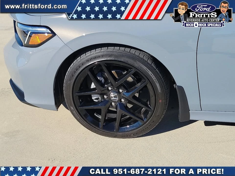2025 Honda Civic 11th Gen - Image 18 of 20