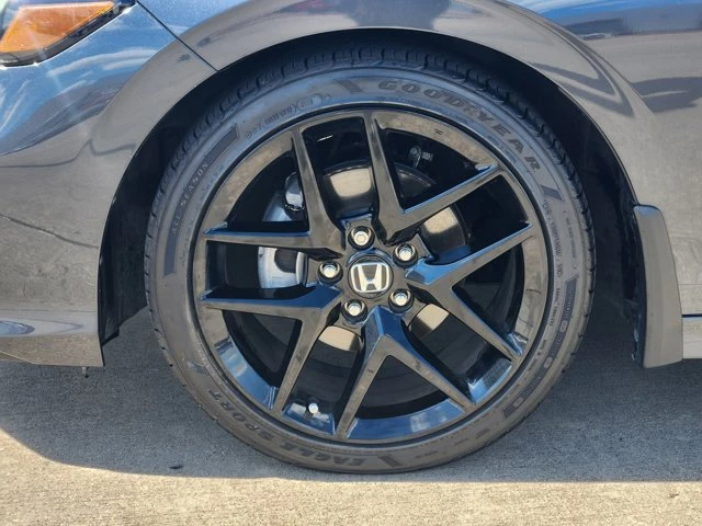 2025 Honda Civic 11th Gen - Image 9 of 20