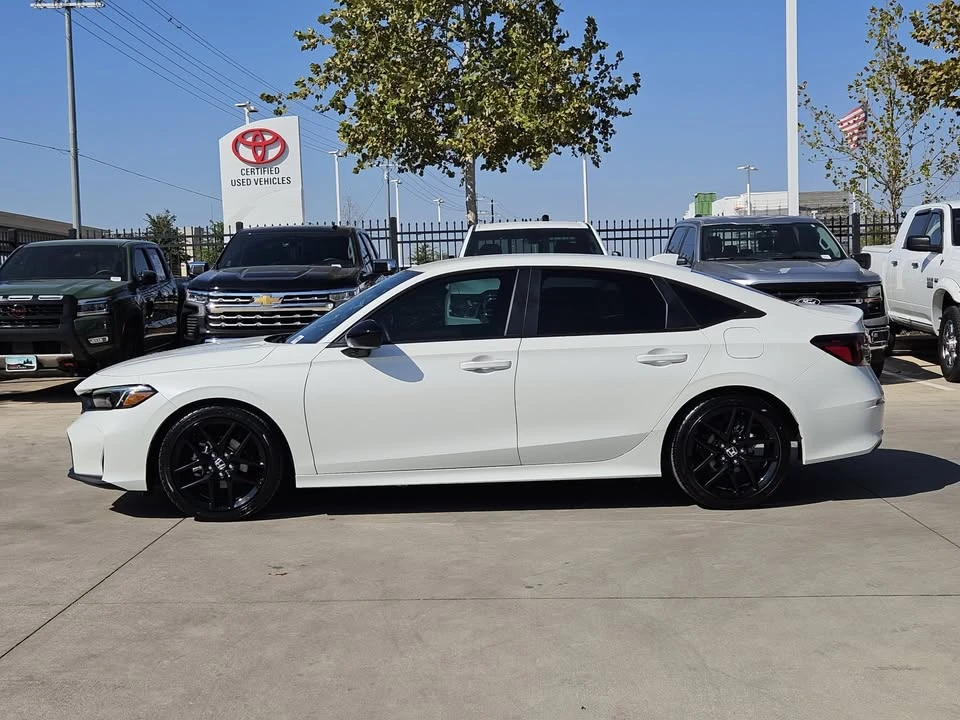 2025 Honda Civic 11th Gen - Image 3 of 19