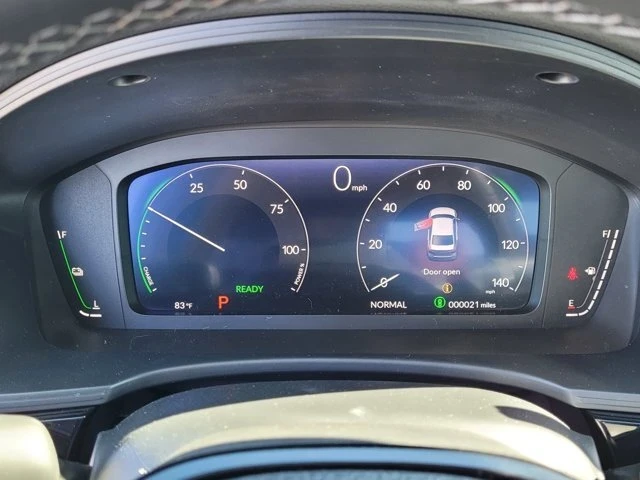 2025 Honda Civic 11th Gen - Image 10 of 12