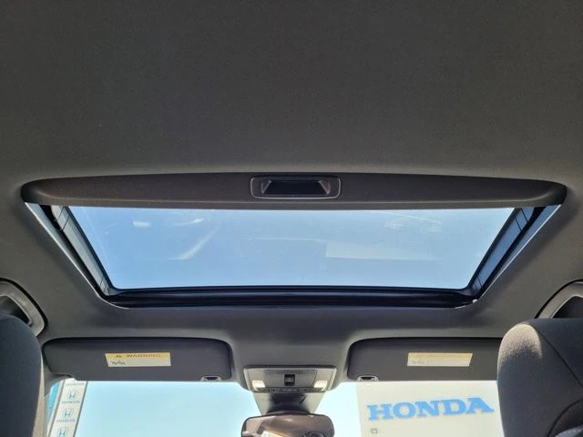 2025 Honda Civic 11th Gen - Image 8 of 12