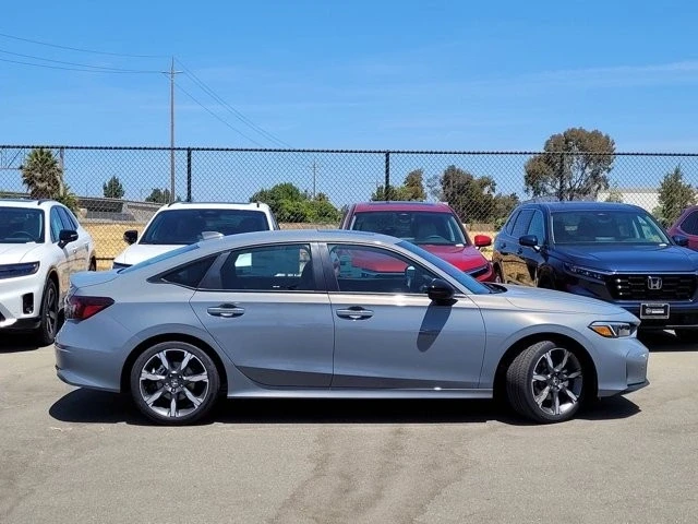 2025 Honda Civic 11th Gen - Image 4 of 12