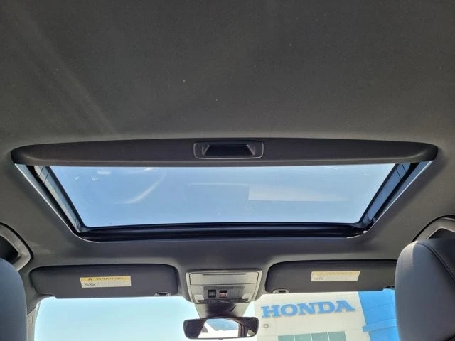2025 Honda Civic 11th Gen - Image 8 of 12