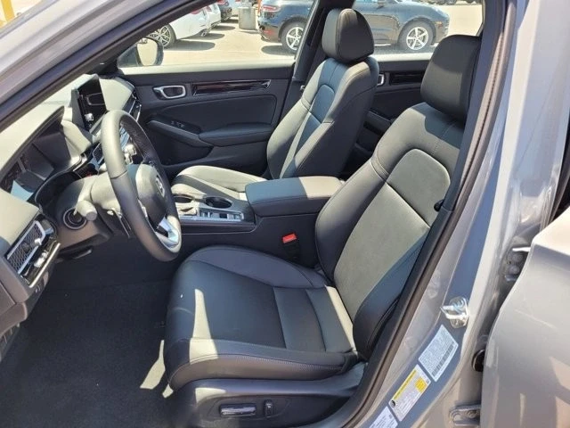 2025 Honda Civic 11th Gen - Image 9 of 12