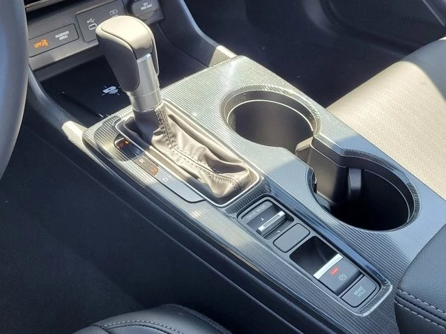 2025 Honda Civic 11th Gen - Image 12 of 12