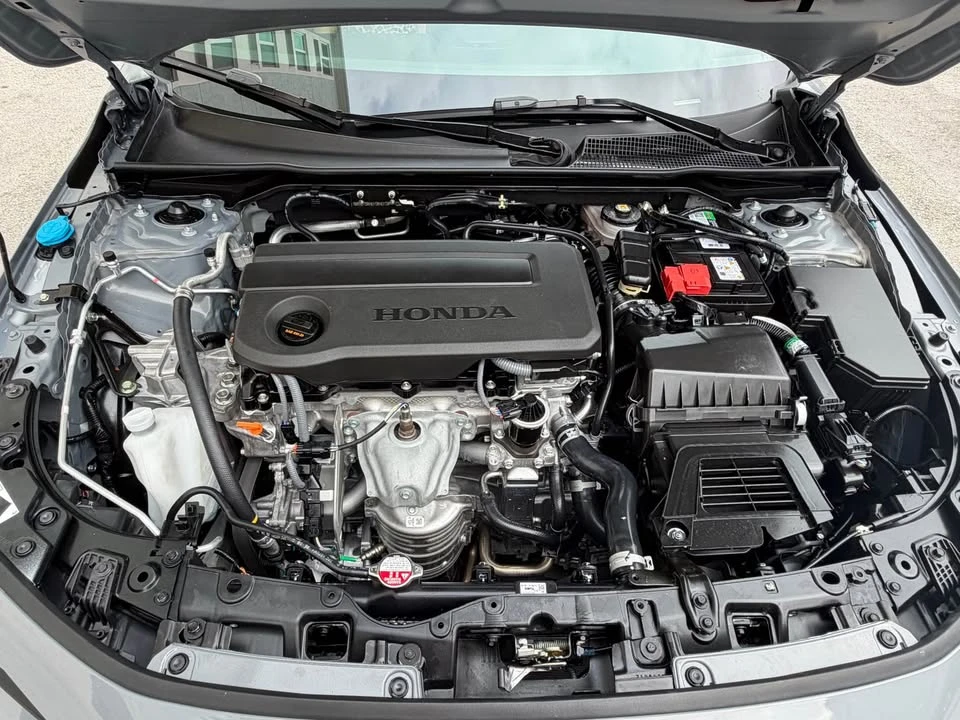 2025 Honda Civic 11th Gen - Image 18 of 18