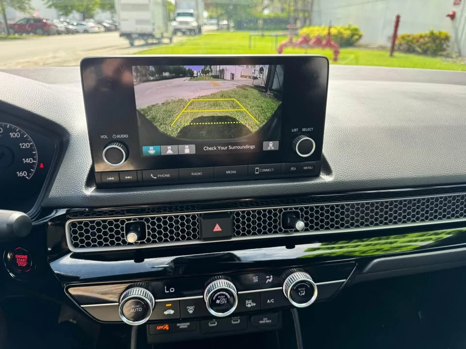 2025 Honda Civic 11th Gen - Image 6 of 15
