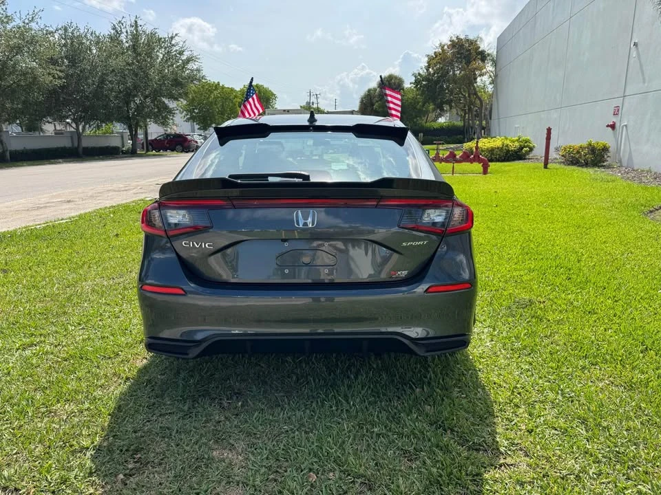 2025 Honda Civic 11th Gen - Image 2 of 15