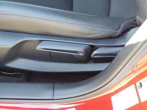 2025 Honda Civic 11th Gen - Image 13 of 19