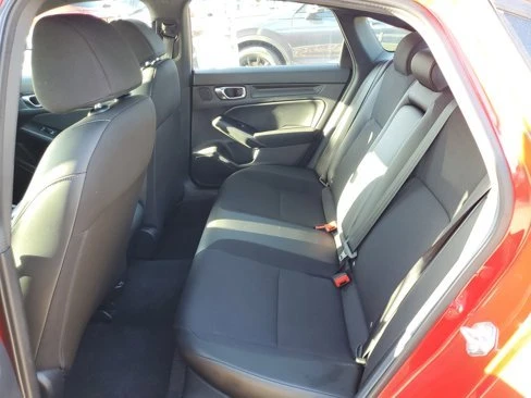 2025 Honda Civic 11th Gen - Image 8 of 19