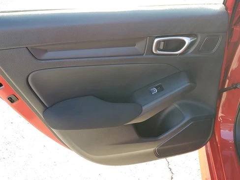 2025 Honda Civic 11th Gen - Image 6 of 19