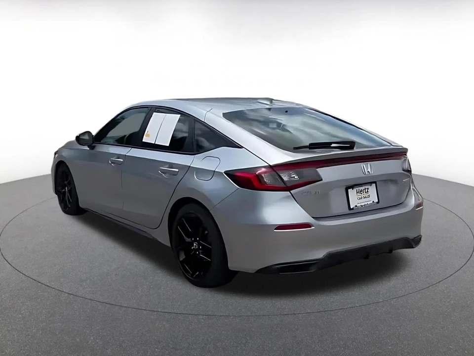 2025 Honda Civic 11th Gen - Image 16 of 31