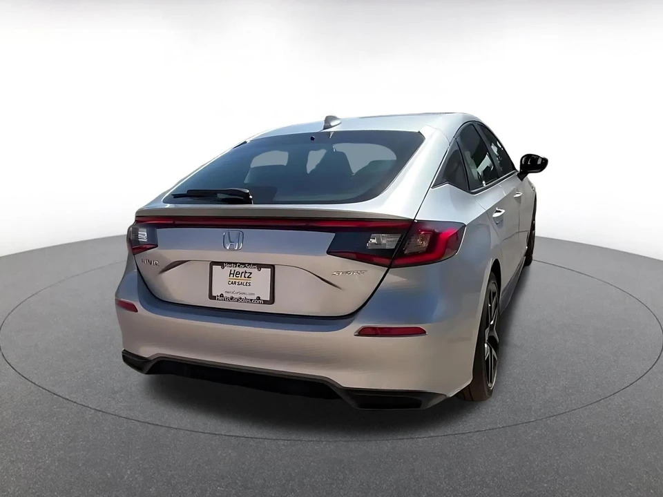 2025 Honda Civic 11th Gen - Image 16 of 31