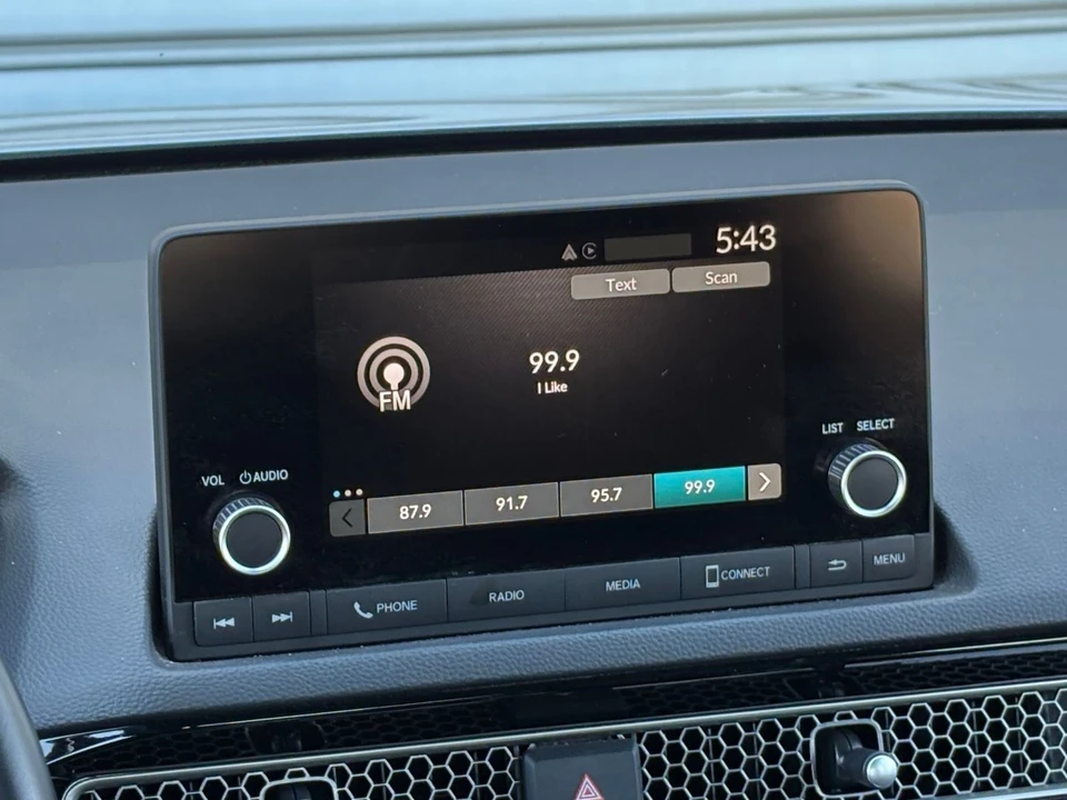 2025 Honda Civic 11th Gen - Image 22 of 31