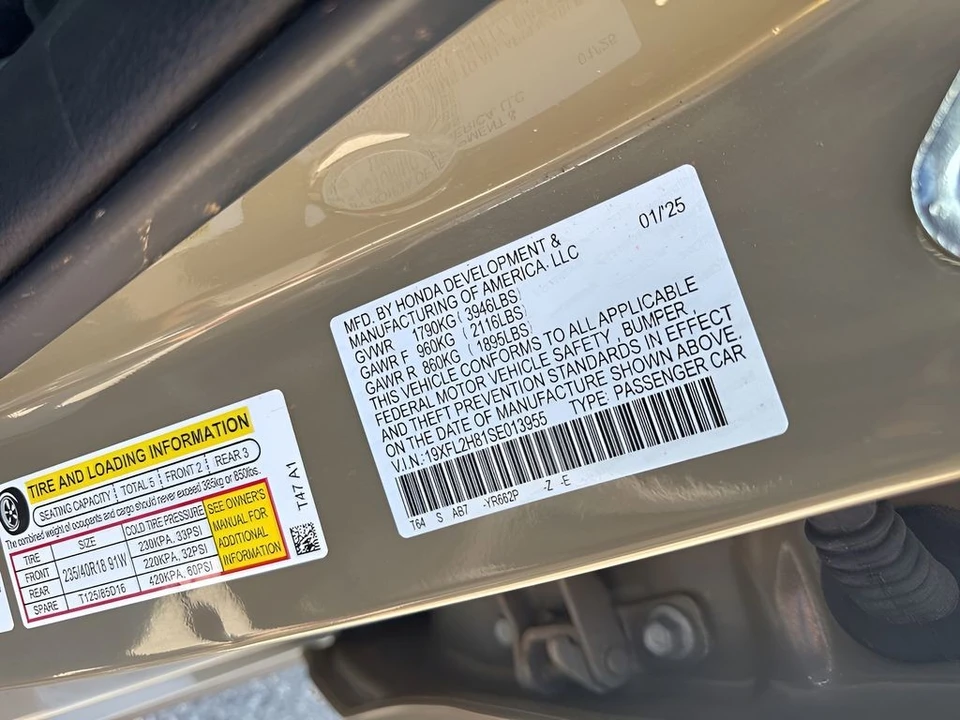 2025 Honda Civic 11th Gen - Image 31 of 31