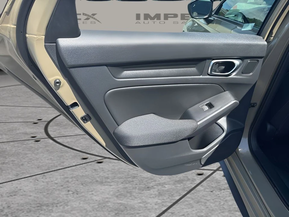 2025 Honda Civic 11th Gen - Image 23 of 31