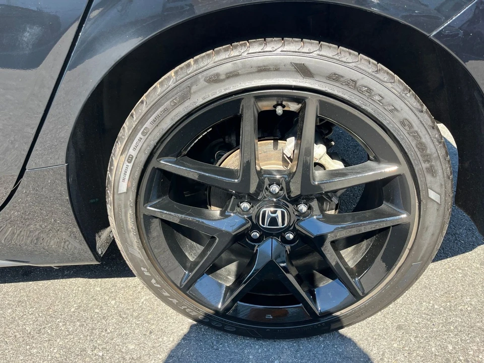 2025 Honda Civic 11th Gen - Image 31 of 31
