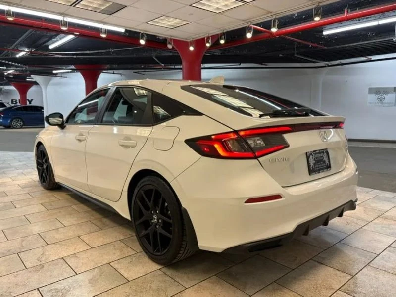 2025 Honda Civic 11th Gen - Image 7 of 12