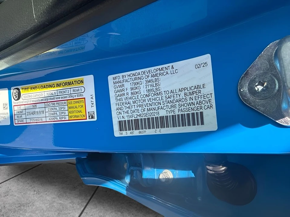 2025 Honda Civic 11th Gen - Image 27 of 28