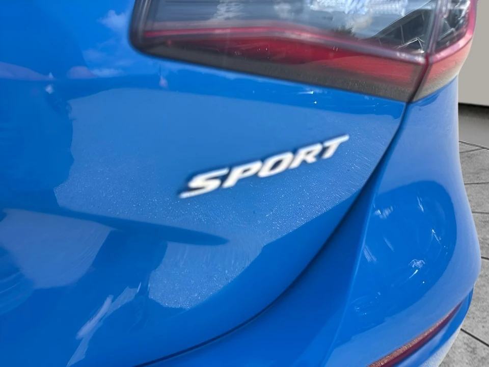 2025 Honda Civic 11th Gen - Image 23 of 28