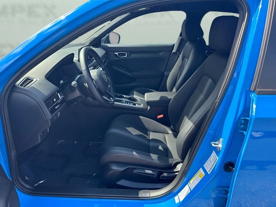 2025 Honda Civic 11th Gen - Image 9 of 28