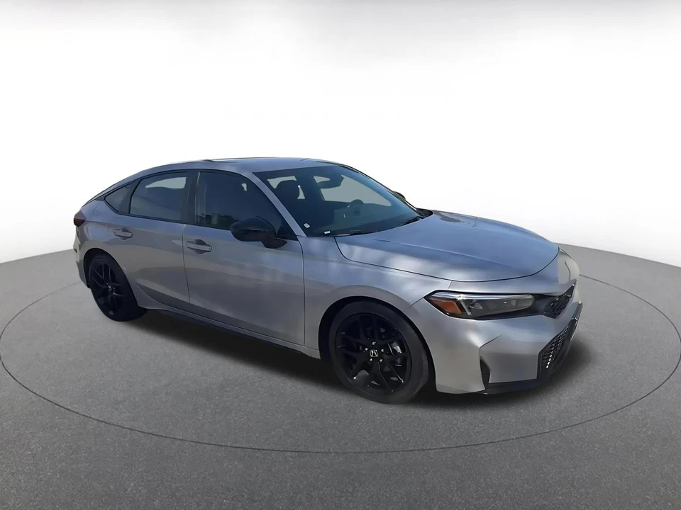 2025 Honda Civic 11th Gen - Image 2 of 31