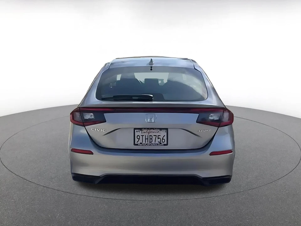2025 Honda Civic 11th Gen - Image 14 of 31