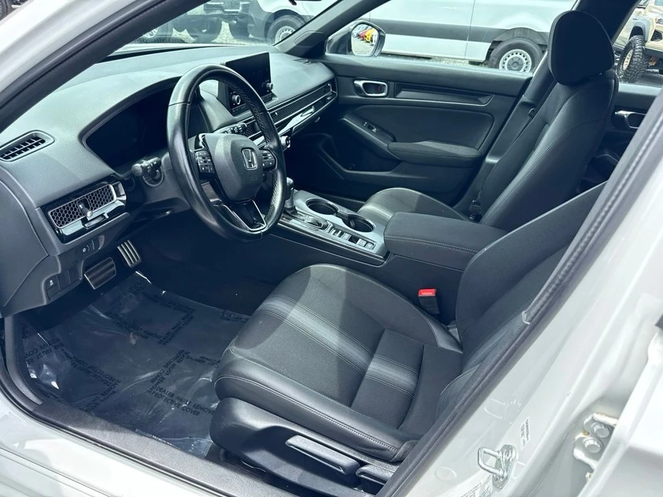 2025 Honda Civic 11th Gen - Image 3 of 5