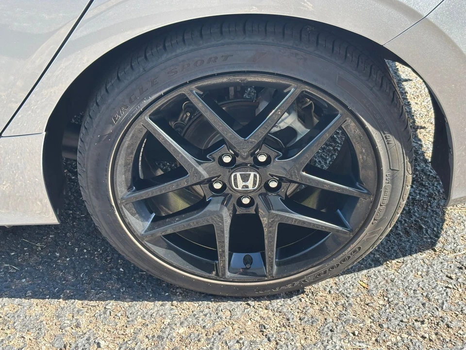 2025 Honda Civic 11th Gen - Image 31 of 31