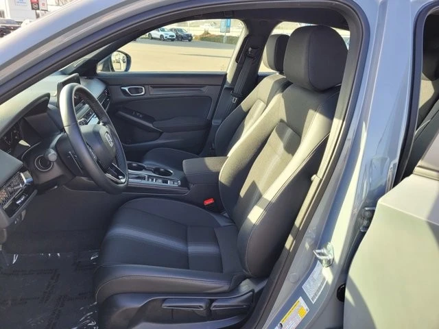 2025 Honda Civic 11th Gen - Image 13 of 27