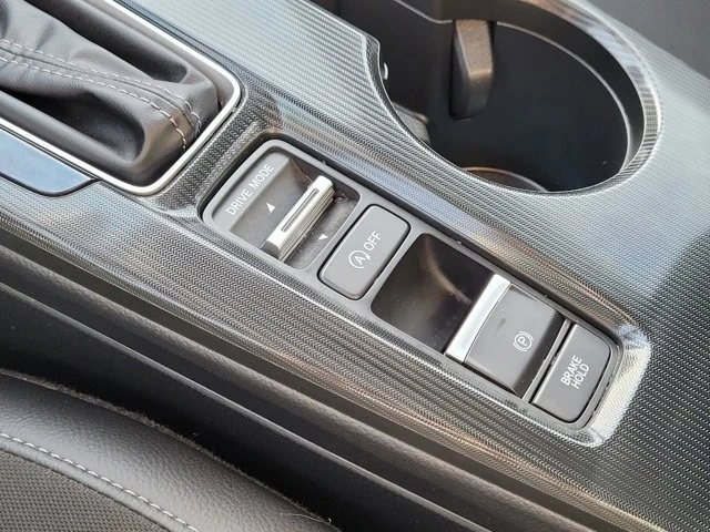 2025 Honda Civic 11th Gen - Image 27 of 27
