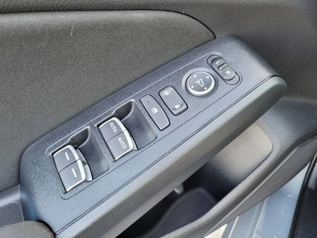 2025 Honda Civic 11th Gen - Image 16 of 27