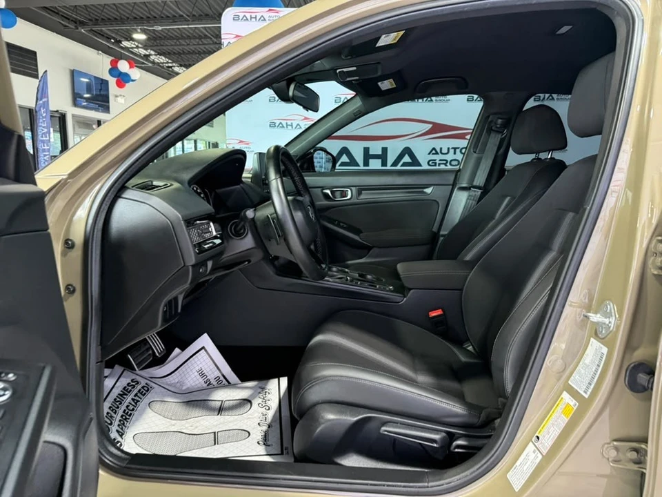 2025 Honda Civic 11th Gen - Image 28 of 31