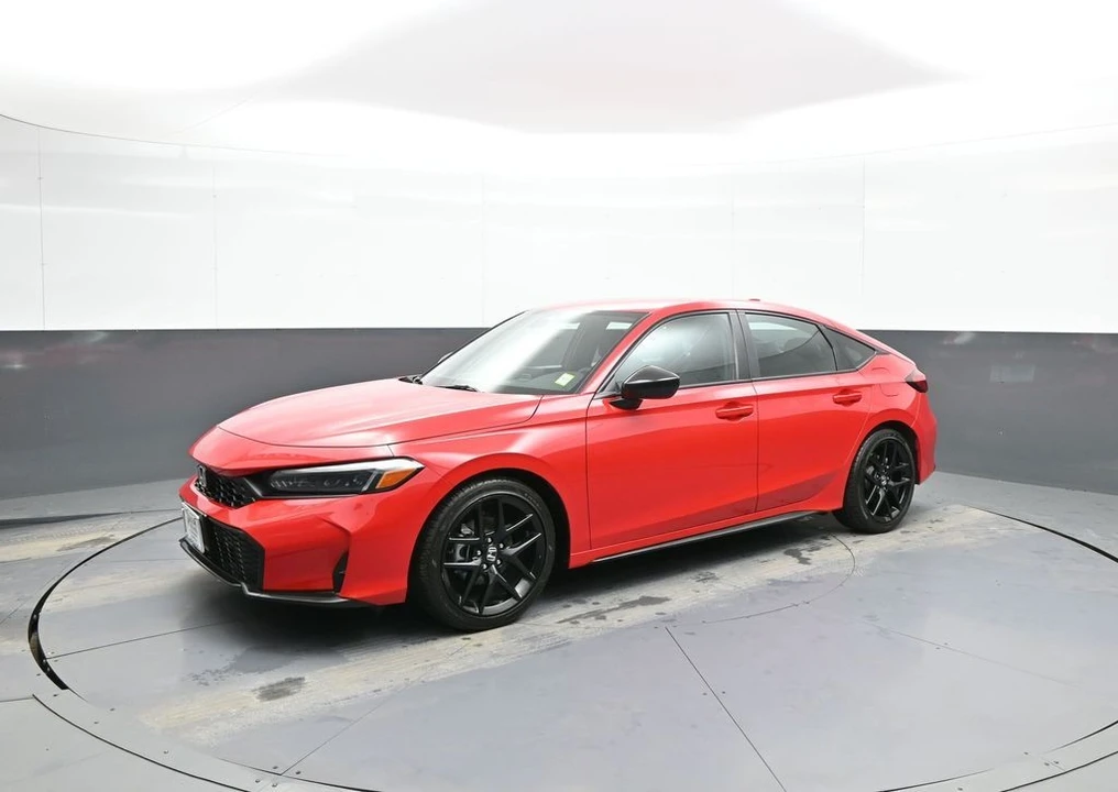 2025 Honda Civic 11th Gen - Image 10 of 21