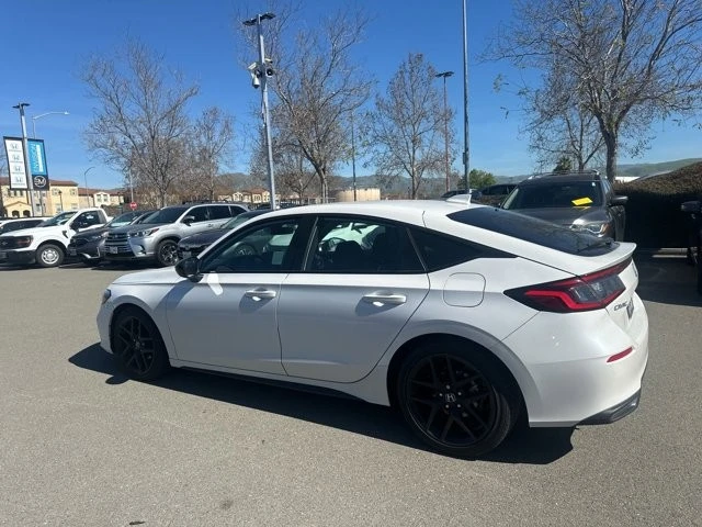 2025 Honda Civic 11th Gen - Image 4 of 5