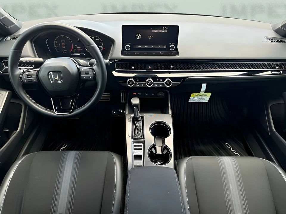 2025 Honda Civic 11th Gen - Image 27 of 31