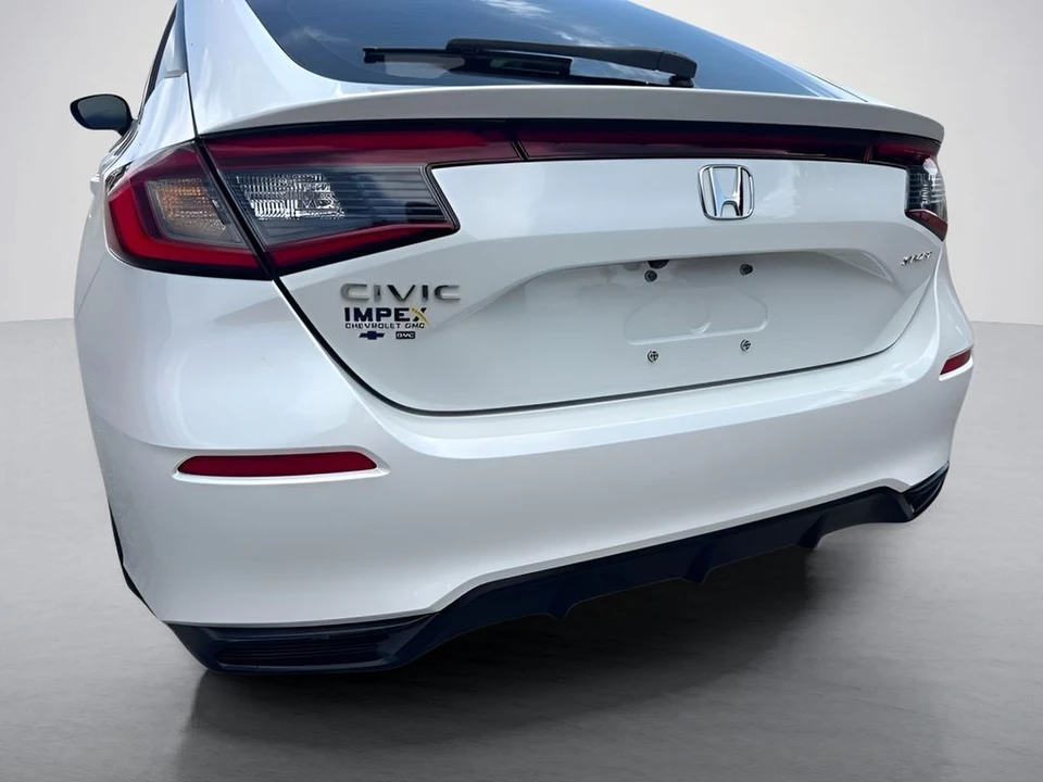 2025 Honda Civic 11th Gen - Image 5 of 31