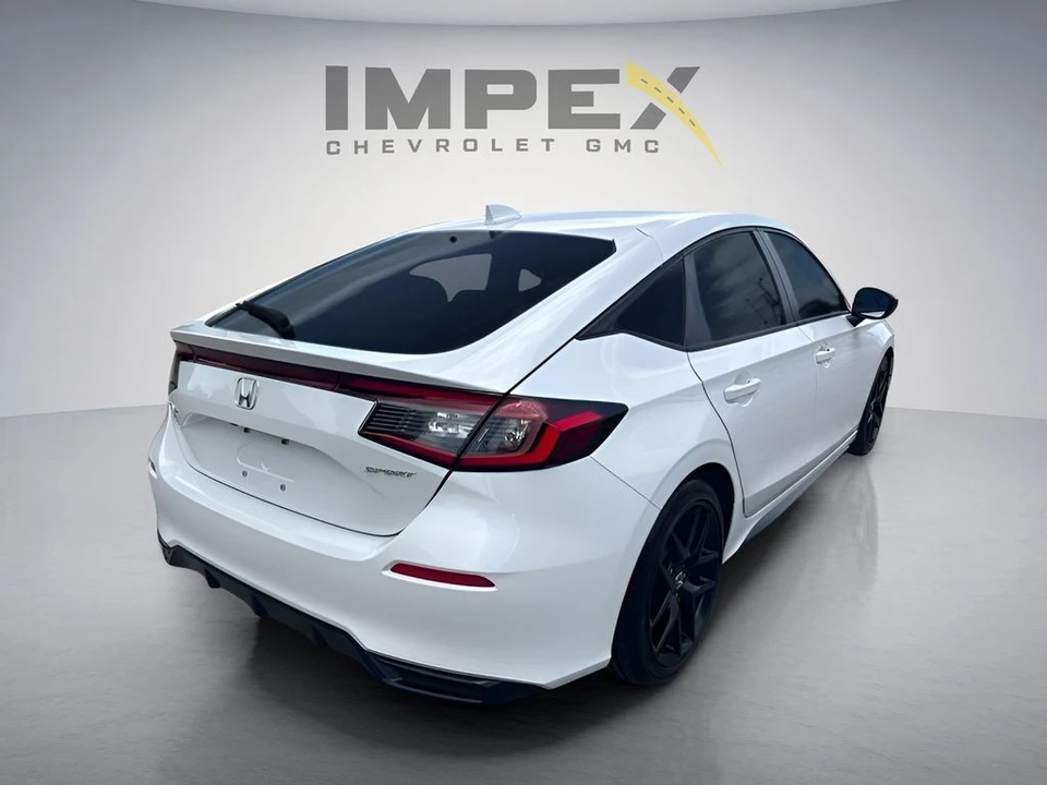 2025 Honda Civic 11th Gen - Image 14 of 31
