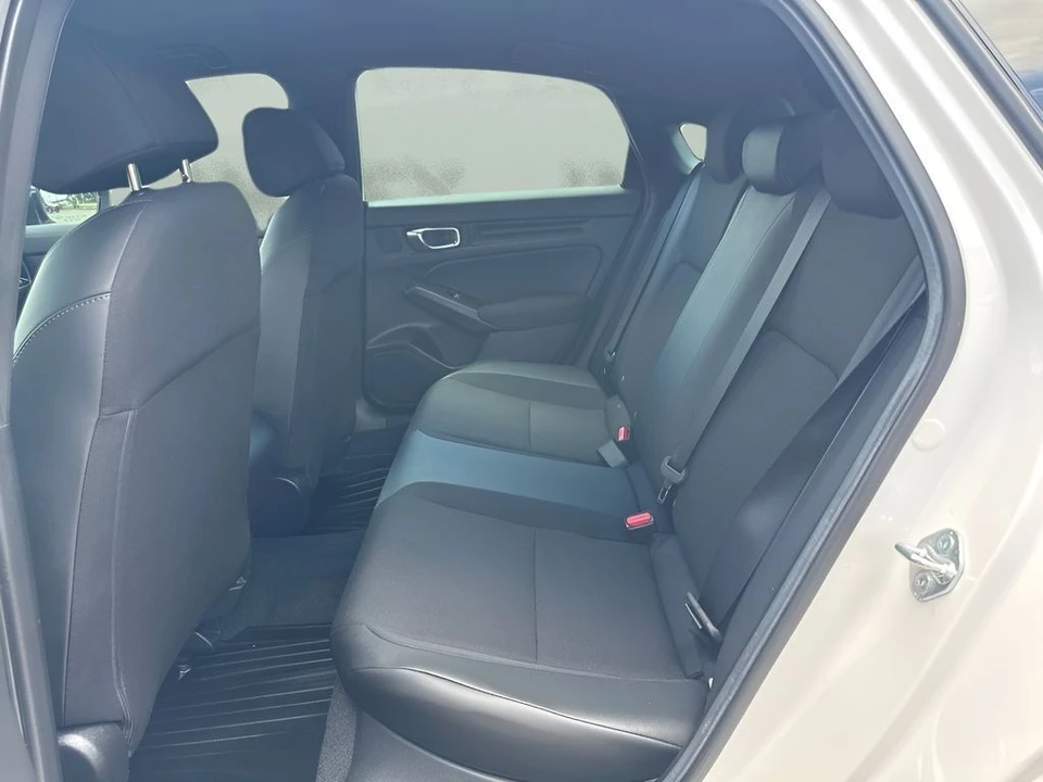 2025 Honda Civic 11th Gen - Image 28 of 31