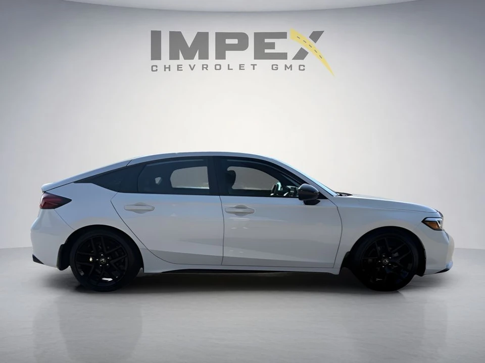 2025 Honda Civic 11th Gen - Image 6 of 31
