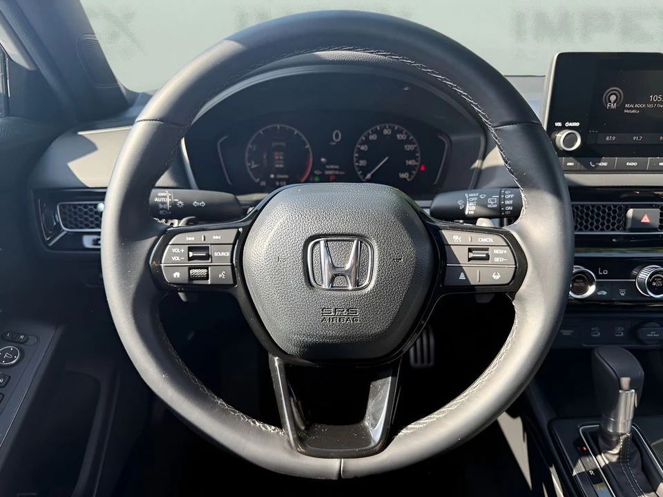 2025 Honda Civic 11th Gen - Image 13 of 31
