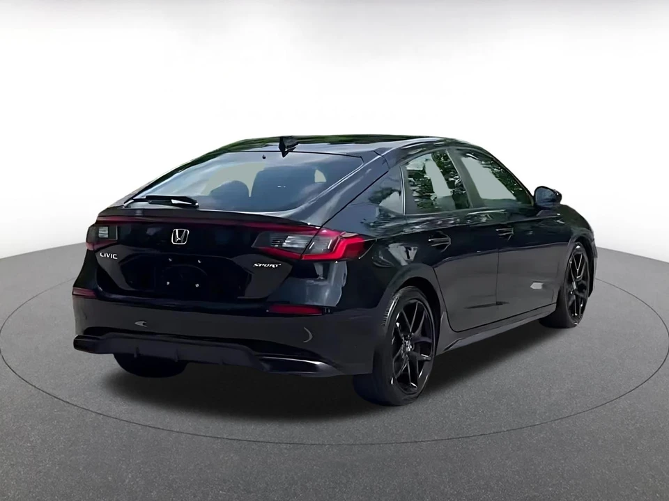 2025 Honda Civic 11th Gen - Image 14 of 31
