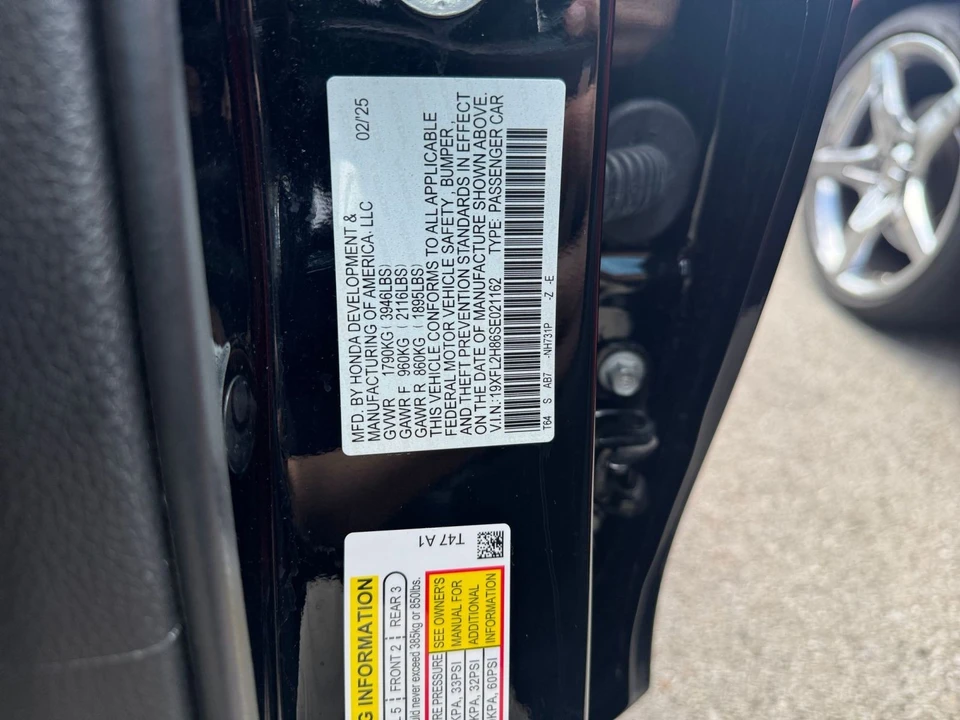 2025 Honda Civic 11th Gen - Image 30 of 31