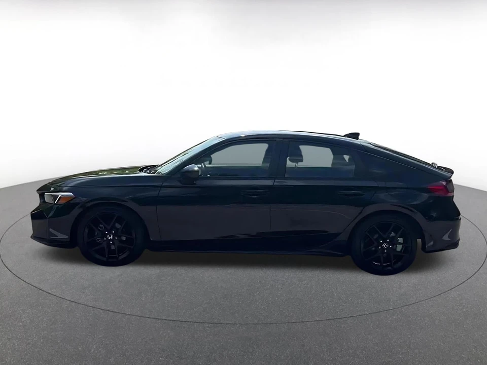 2025 Honda Civic 11th Gen - Image 11 of 31