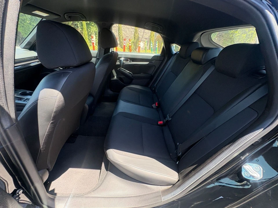 2025 Honda Civic 11th Gen - Image 26 of 31