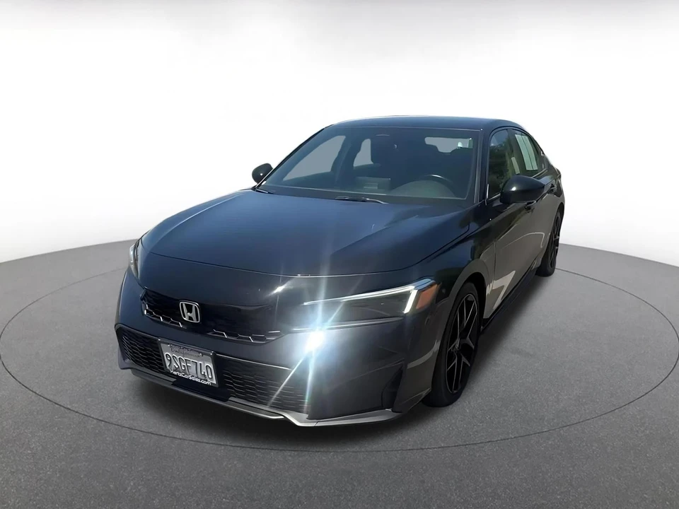 2025 Honda Civic 11th Gen - Image 8 of 31