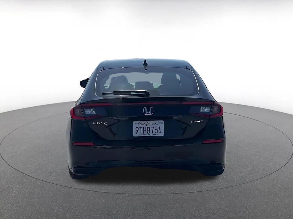2025 Honda Civic 11th Gen - Image 14 of 31