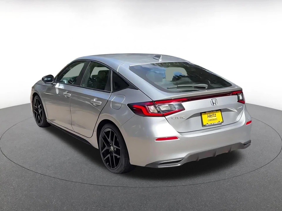 2025 Honda Civic 11th Gen - Image 11 of 31