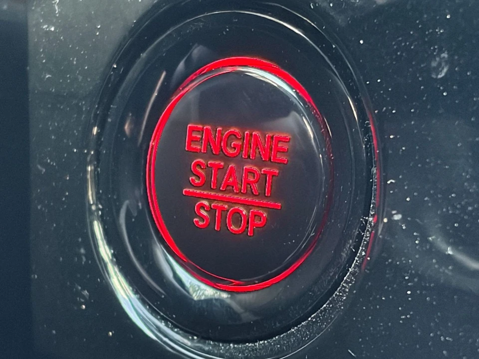 2025 Honda Civic 11th Gen - Image 18 of 31